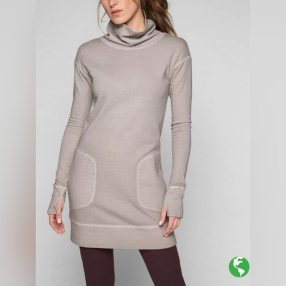 Athleta Eco Wash Turtleneck Sweatshirt 